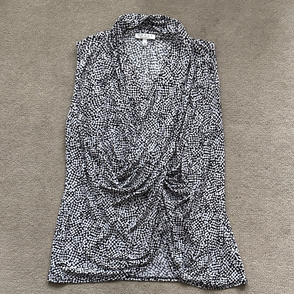 Black and White Sleeveless Top